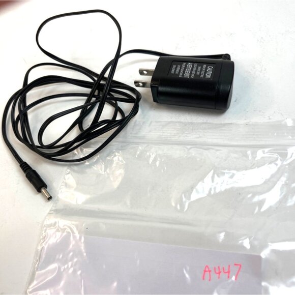 Remington Power Adapter 100-240V Input 4.0V Output Class 2 Power Supply - Picture 4 of 4